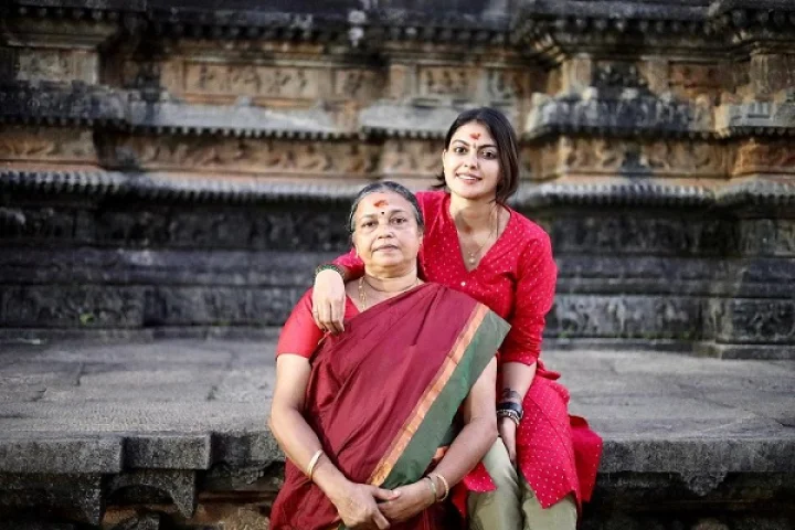 അനുശ്രീ