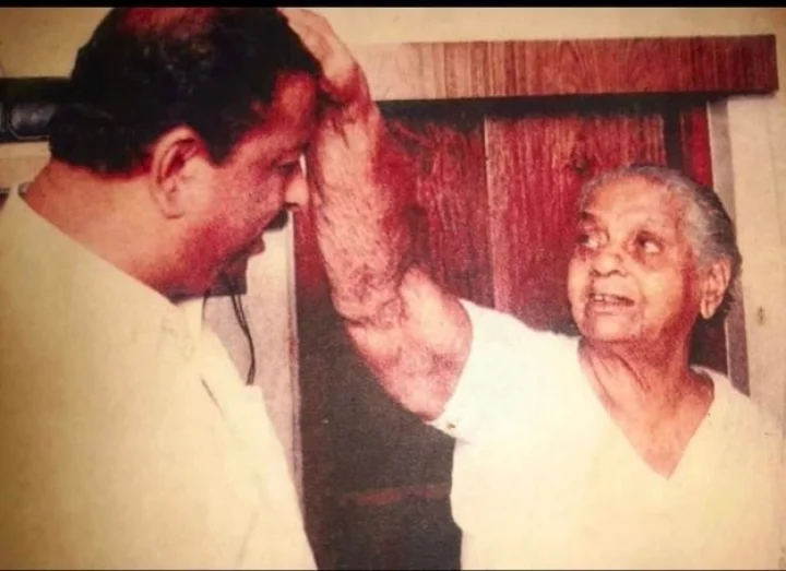 മാതൃദിനം