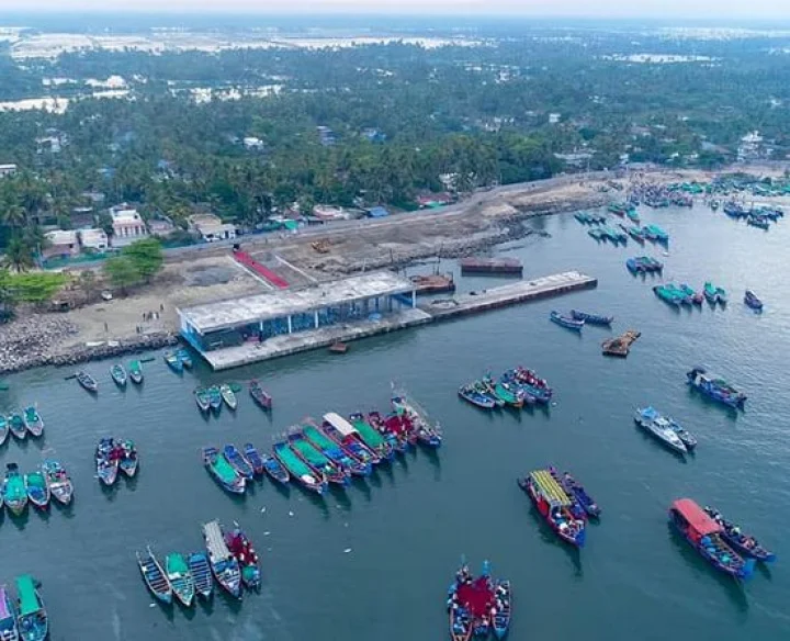 പുഴയിലും ട്രോളിങ് നിരോധനം, അനധികൃതമായ മീൻപിടുത്തം വേണ്ടെന്ന് ഫിഷറീസ് വകുപ്പ്