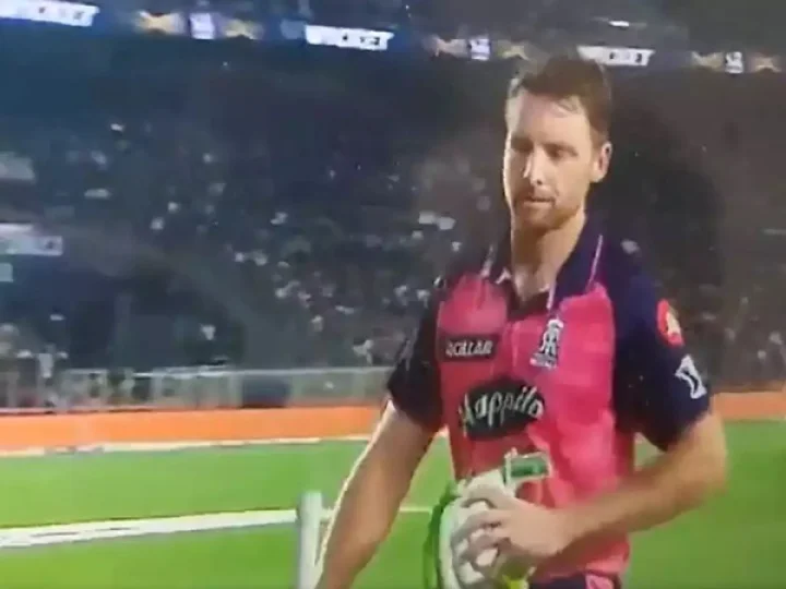 Jos Buttler Throws his Helmet 