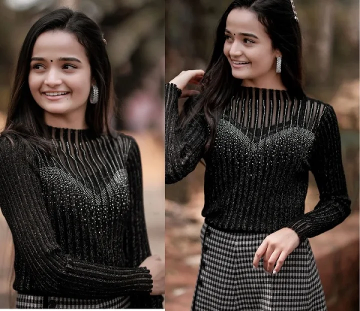 Meenakshi Anoop (ബേബി മീനാക്ഷി) Indian actress Malayalam actress Meenakshi flowers top singer anchor flowers TV photoshoot meanukutty