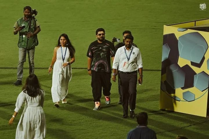 Padavettu - Official Trailer | Nivin Pauly | Aditi Balan | Liju Krishna | Shine Tom Chacko | 21 Oct