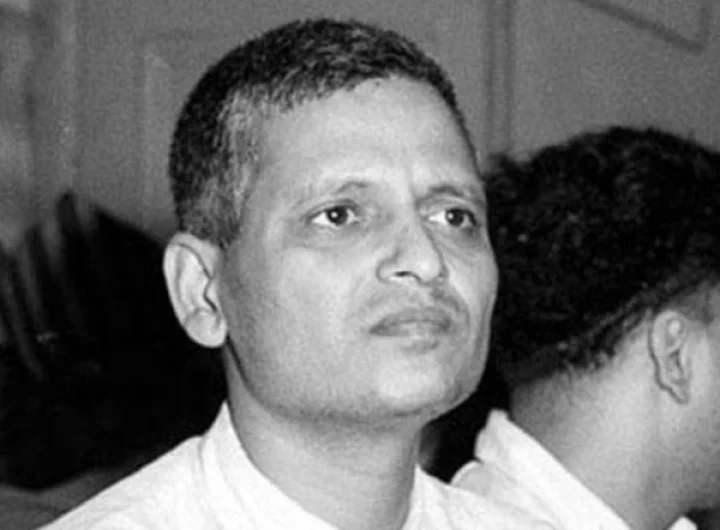 Gandhi Murder, Nathuram Godse, Who is Nathuram Godse, Gandhi Killed by Godse, National News, Webdunia Malayalam 