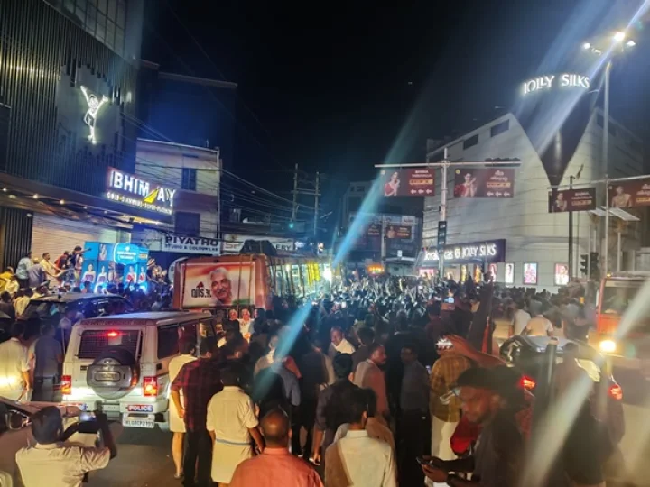 Oommen Chandy's funeral update