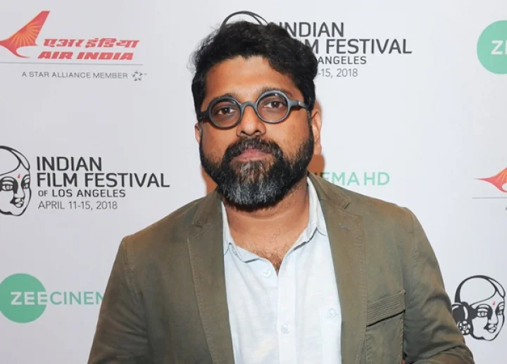 Social media against Mahesh Narayanan