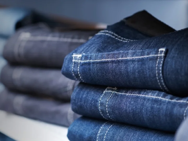 How to wash jeans to prevent them from shrinking