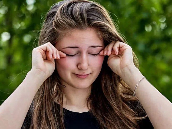Never ignore blurred vision and headache