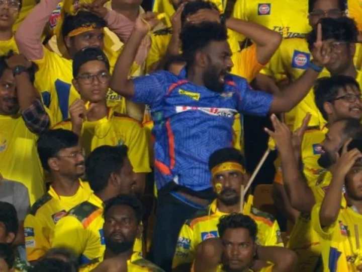 Lucknow Super Giants fan: മഞ്ഞക്കടല്‍ ആരവത്തിനു നടുവില്‍ അയാള്‍ ഒറ്റയ്ക്കായിരുന്നു 'മോണ്‍സ്റ്റര്‍'; ഈ യുവാവിനെ കണ്ടെത്തി തരൂ എന്ന് ലഖ്‌നൗ !