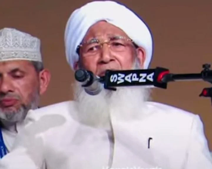 Kanthapuram aboobacker Musliyar