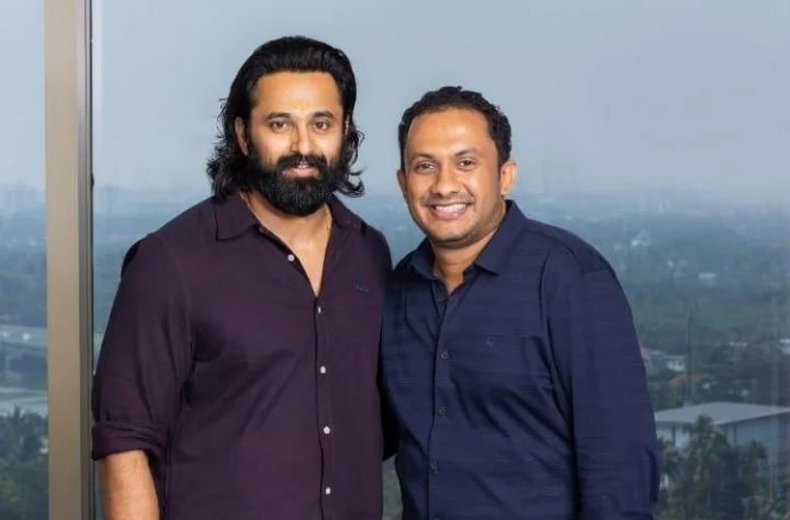 നിർമാതാവ്