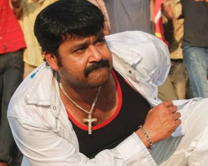 രണ്ടാം വരവിലും നിറഞ്ഞാടി തലയും പിള്ളേരും; ഛോട്ടാ മുംബൈ 10 ദിവസം കൊണ്ട് നേടിയത്...