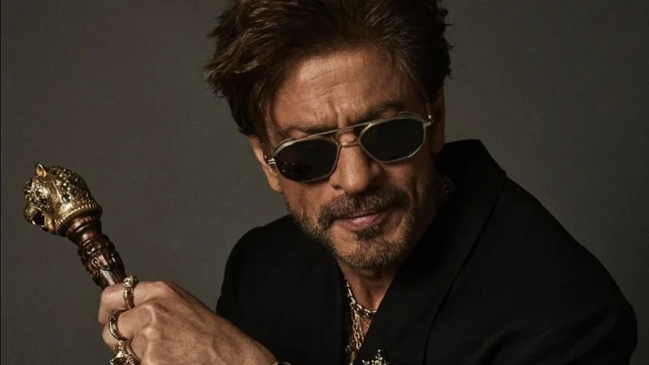 60 वर्षांचा होऊनही शाहरुख खान कसा तरुण दिसतो: त्याच्या फिटनेसचे रहस्य जाणून घ्या