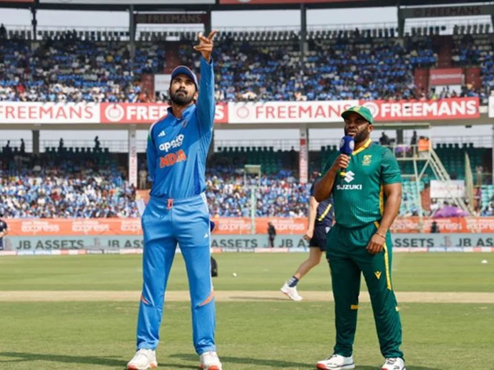 KL Rahul left hand toss, KL Rahul Toss, India South Africa, India Toss, India 21 Toss