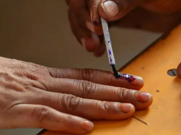 Local Body Election 2025 Live Updates, Kerala Local Body Election 2025, Kerala Election News, Local Body Election News, തദ്ദേശ തിരഞ്ഞെടുപ്പിന്റെ ആദ്യഘട്ട വോട്ടെടുപ്പ്