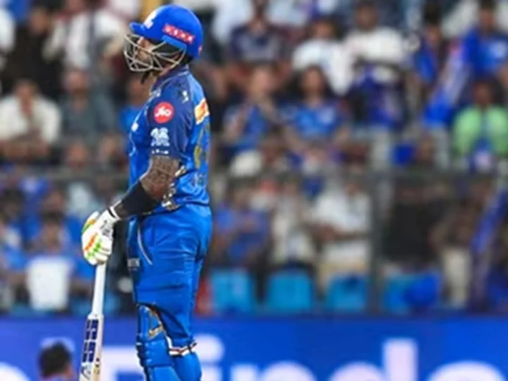 Suryakumar Yadav : മുംബൈയും  കൈവിട്ടോ?, സോഷ്യൽ മീഡിയയിൽ നിന്നും മുംബൈ ഇന്ത്യൻസ് നീക്കി സൂര്യകുമാർ, ക്രിക്കറ്റ് ലോകത്ത് ചർച്ചയാകുന്നു