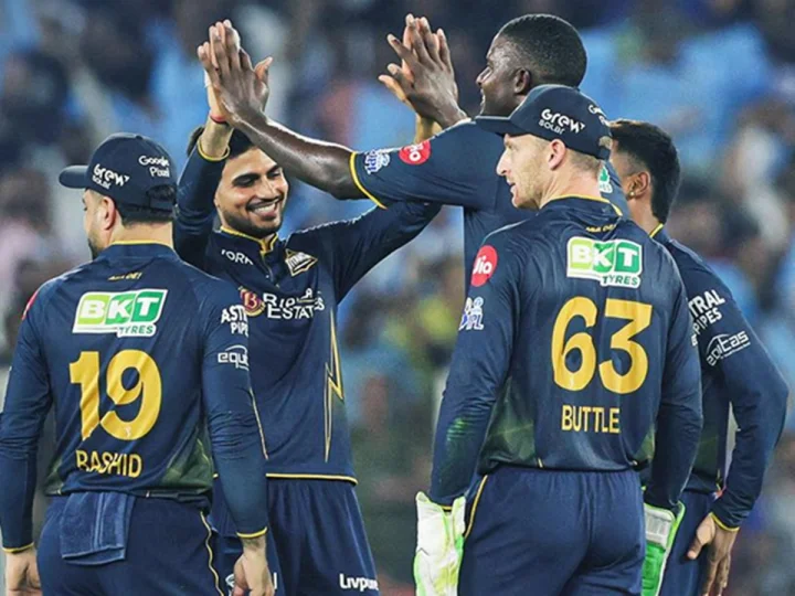 IPL 2026, Qualifier: നെറ്റ് റൺറേറ്റ് കാത്തു; ഒന്നാം ക്വാളിഫയറിൽ ആർസിബിയും ഗുജറാത്തും ഏറ്റുമുട്ടും