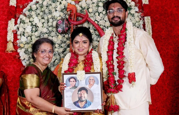 രവീണ രവിയും സംവിധായകൻ ദേവനും വിവാഹിതരായി; ഹൃദയസ്പർശിയായ കുറിപ്പുമായി ശ്രീജ രവി