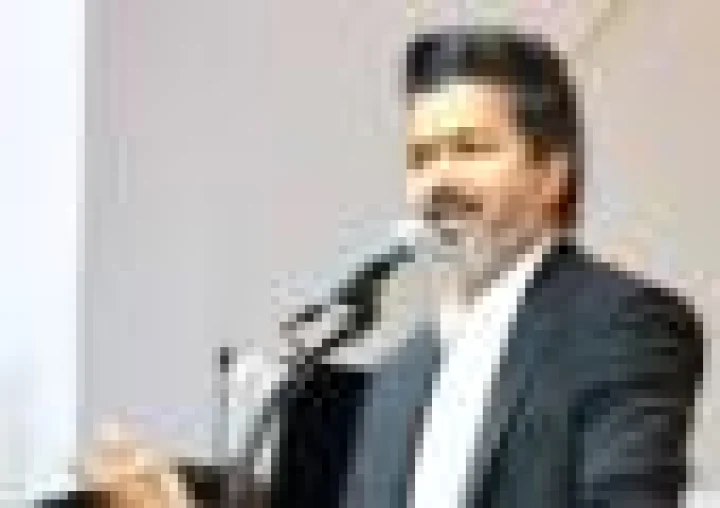 വാക്ക് പാലിച്ച് വിജയ്: കരൂര്‍ ദുരന്തത്തില്‍ മരിച്ചവരുടെ ബന്ധുക്കള്‍ക്ക് സര്‍ക്കാര്‍ ജോലി
