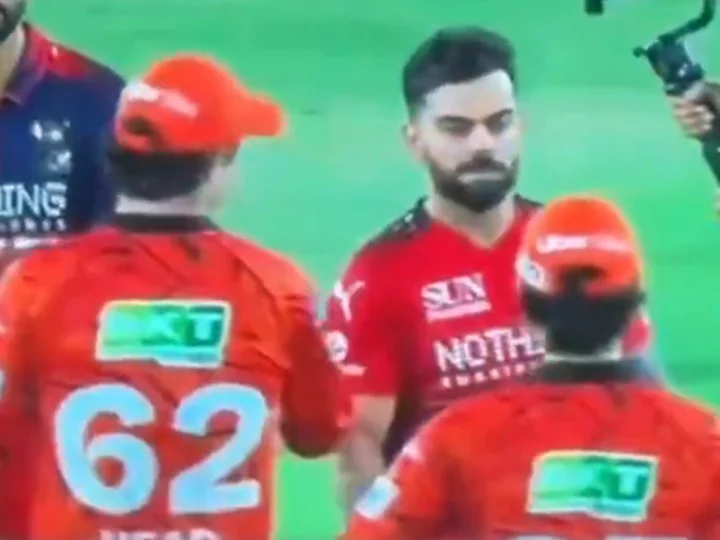 Virat Kohli vs Travis Head: 'നിനക്ക് കൈ തരാൻ താൽപര്യമില്ല'; ഹെഡിനെ അവഗണിച്ച് കോലി (വീഡിയോ)