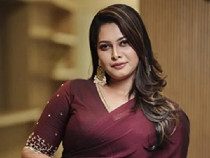 'ഒൻപത് ആഴ്ച ഗർഭിണി'; റസൂൽ പൂക്കുട്ടിക്കൊപ്പമുള്ള ചിത്രം പിൻവലിച്ച് സജ്‌ന