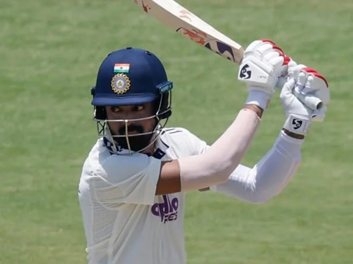 KL Rahul: കെ.എൽ.രാഹുലിനു സെഞ്ചുറി