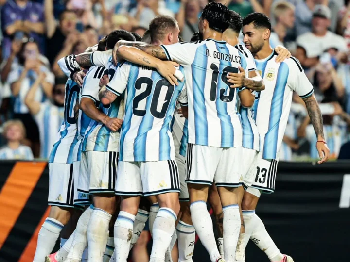Argentina vs Iceland: ലോകകപ്പിലേക്കു രാജകീയ വരവ്; ഐസ് ലൻഡിനെ എതിരില്ലാത്ത മൂന്ന് ഗോളുകൾക്കു തോൽപ്പിച്ച് അർജന്റീന
