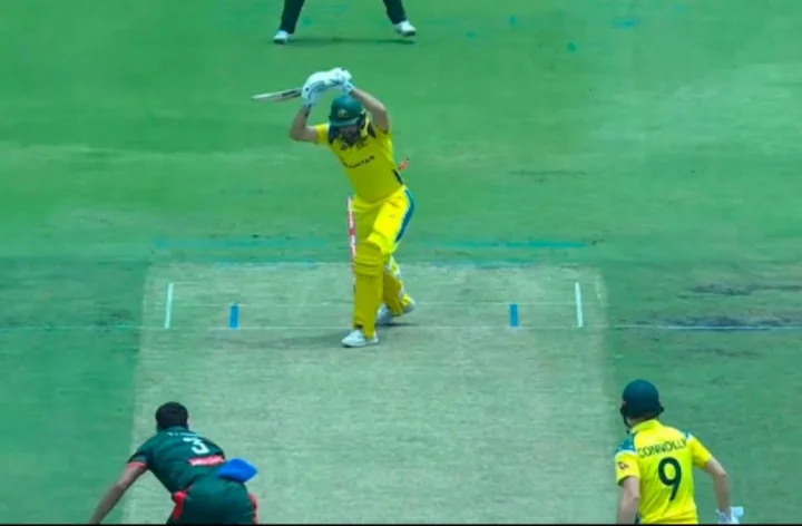 Aus vs Ban : റൺസെടുക്കും മുൻപെ 3 വിക്കറ്റ് നഷ്ടം, ബംഗ്ലാദേശിനെതിരെ ഓസീസ് തകർച്ച, നാണക്കേടിൽ നിന്നും കരകയറ്റി ലബുഷെയ്ൻ - ബാർട്ട്‌ലെറ്റ് സഖ്യം