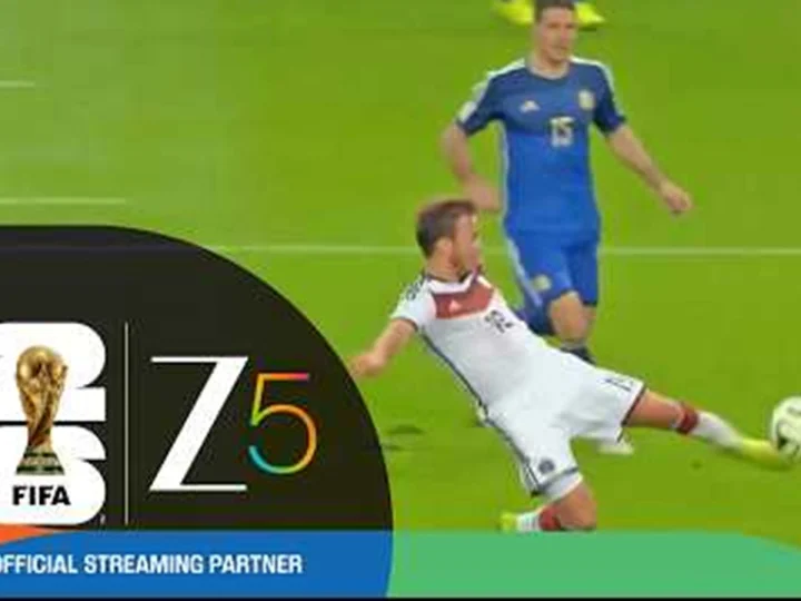 Zee 5, FIFA World Cup 2026 Plans: 'ഇതിലും ഭേദം കമ്പിപ്പാര എടുത്ത് കക്കാൻ ഇറങ്ങുന്നതാണ്'; 'സീ 5'നെതിരെ ഫുട്‌ബോൾ പ്രേമികൾ