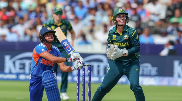 Women's T20 Worldcup : ഓസീസ് വഴി മുടക്കി, വനിതാ ലോകകപ്പിൽ സെമിഫൈനൽ കാണാതെ ഇന്ത്യ പുറത്ത്