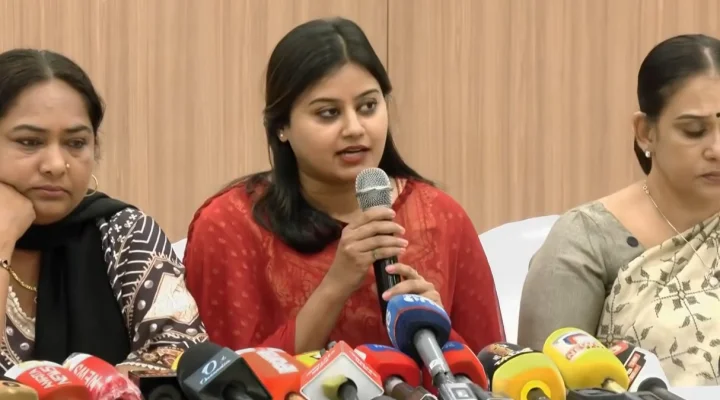 Shweta Menon, Usha haseena, AMMA Allegations, Ansiba Hasan,AMMA