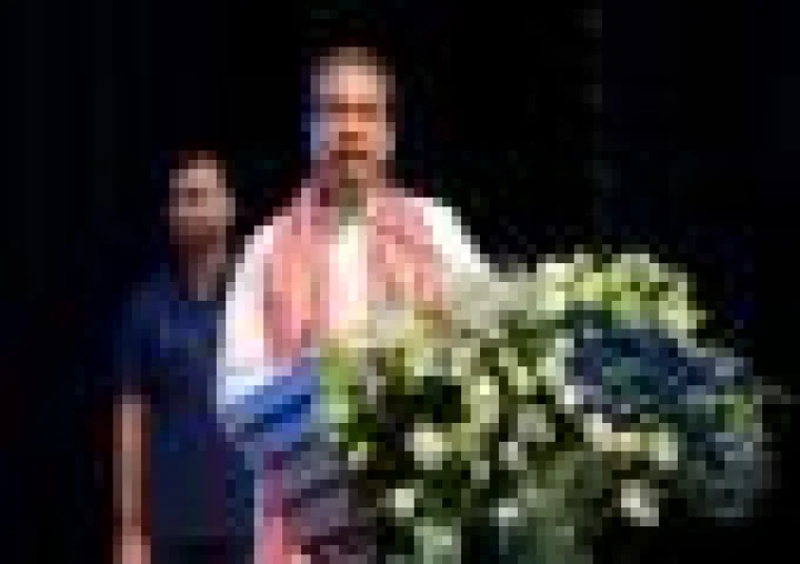 'രാജിയൊന്നും നടക്കില്ല'; കണ്ണിൽ പൊടിയിട്ട് കേന്ദ്ര സർക്കാർ