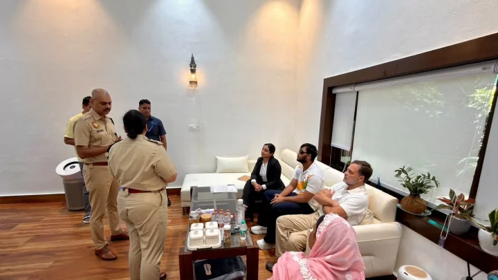 Rahul gandhi, Parliament street police station, Pellet gun attack, National News
