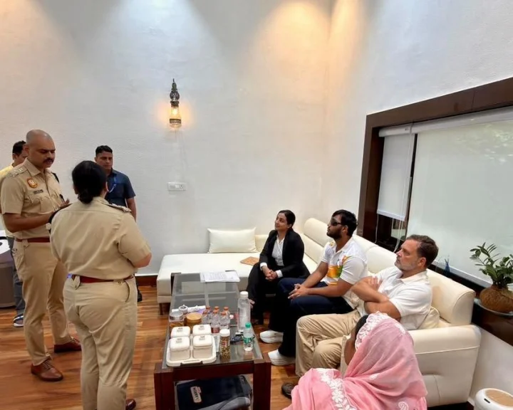 Rahul gandhi, Parliament street police station, Pellet gun attack, National News