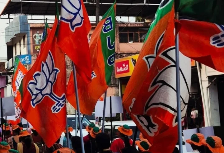 എണ്ണയിട്ട യന്ത്രം പോലെ പണിയെടുക്കണം, പ്രവർത്തകർ ദിവസവും 3 സോഷ്യൽ മീഡിയ പോസ്റ്റെങ്കിലും ചെയ്യണം, നിർബന്ധമാക്കി ബിജെപി
