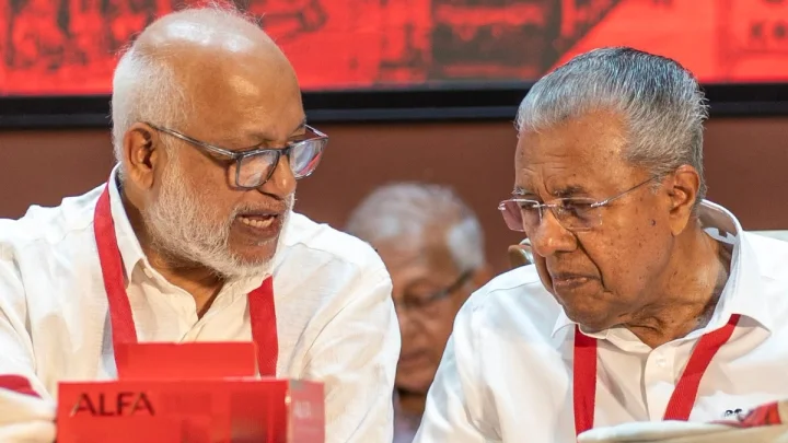 സിപിഎമ്മിനെ പേടിച്ച് മോദി; പിണറായി ഉൾപ്പെടെ എല്ലാ നേതാക്കളെയും കസ്റ്റഡിയിലെടുത്തു