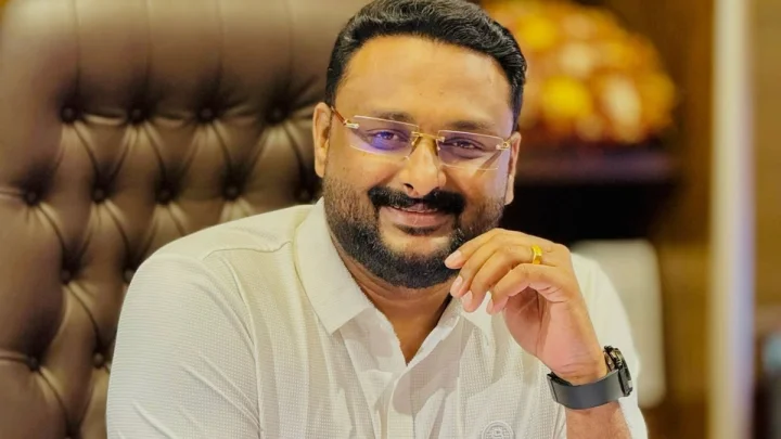 Anto Augustin, Anto Augustin Arrest, Reporter Anto Augustin, Reporter TV Issue, VD Satheesan