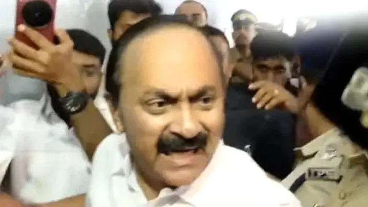 'മുഖ്യമന്ത്രി ഏകപക്ഷീയമായാണ് തീരുമാനങ്ങള്‍ എടുക്കുന്നത്, എല്ലാം മാധ്യമങ്ങളിലൂടെയാണ് അറിയുന്നത്': അടൂര്‍ പ്രകാശ്