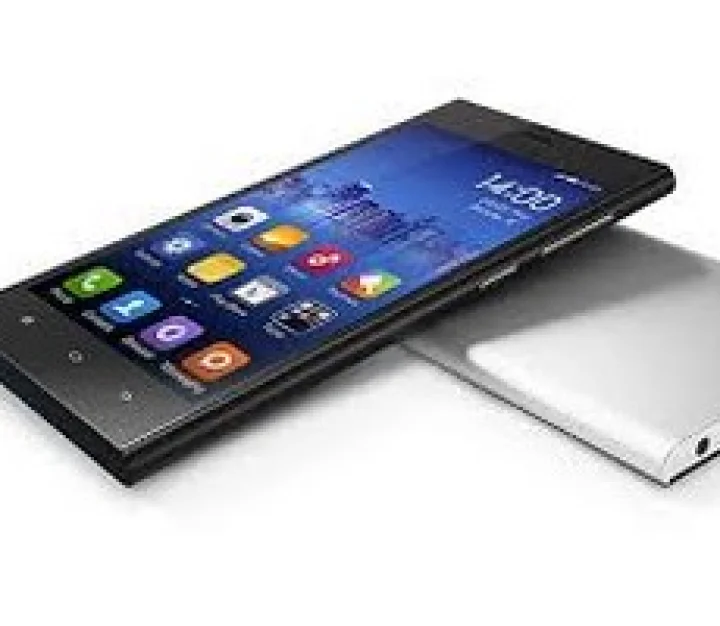 रिलायन्स Jio चा 1000 रुपयात 4जी स्मार्टफोन