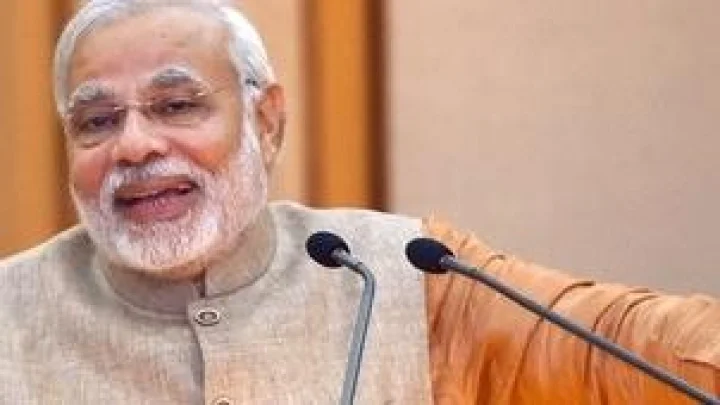 ग्लोबल इन्वेस्टर्स समिटमध्ये मोदी...