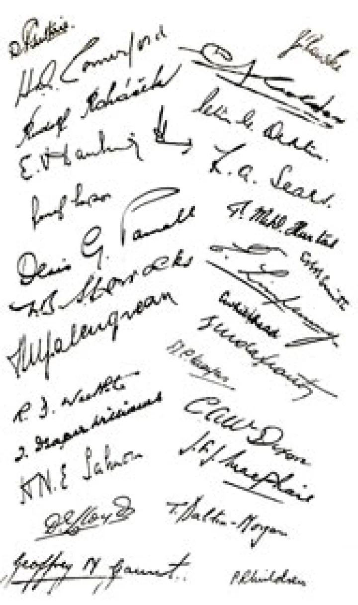 सहीवरूनही कळतो व्यक्तीचा स्वभाव