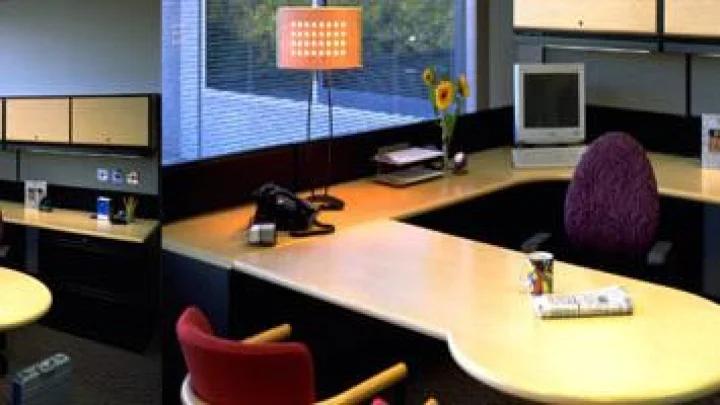 ऑफिसची बाह्यरचना अशी करा