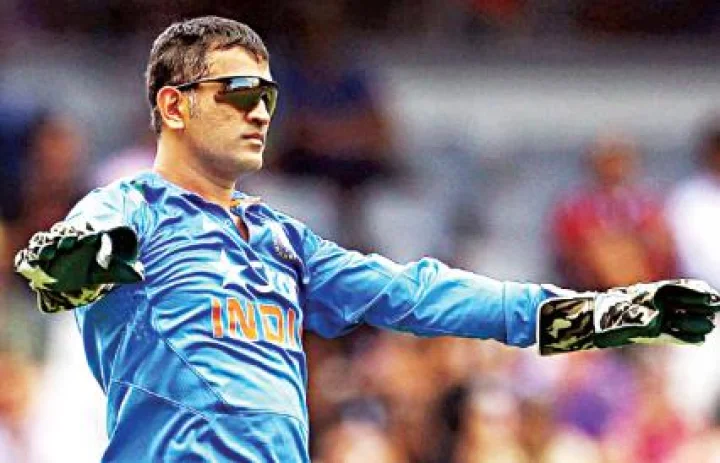 Dhoni