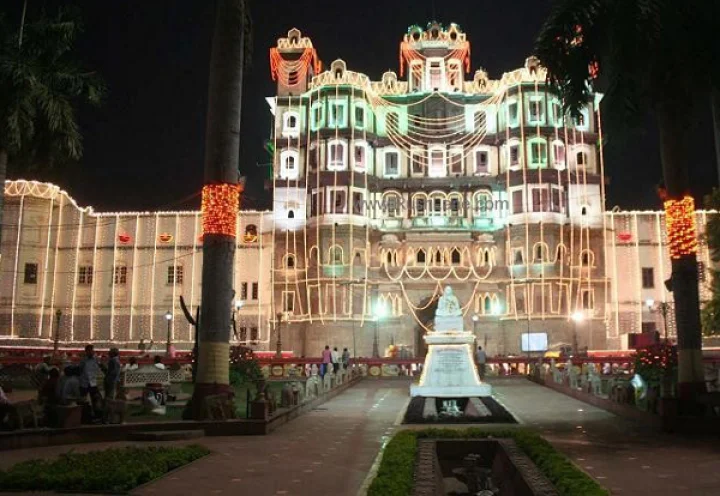 मराठी