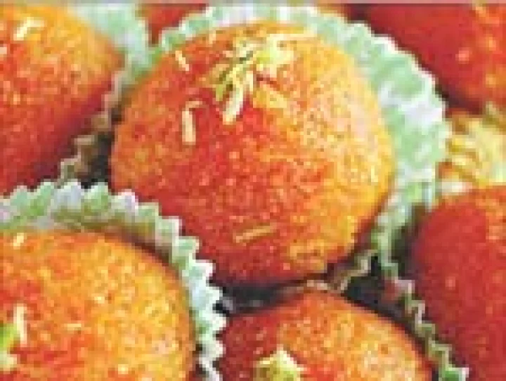 बुंदी चेरी मोदक