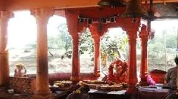 श्री सिद्धवट मंदिर (शक्तीभेद तीर्थ)