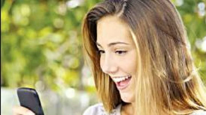 सिम न बदलता करा दुसर्‍या नंबरवरून कॉल