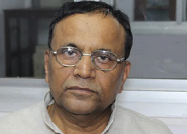 dr. sadanand more