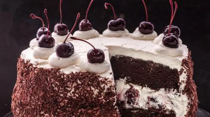 Christmas 2023 Cake Recipe10 प्रकारच्या डिलीशियस केक