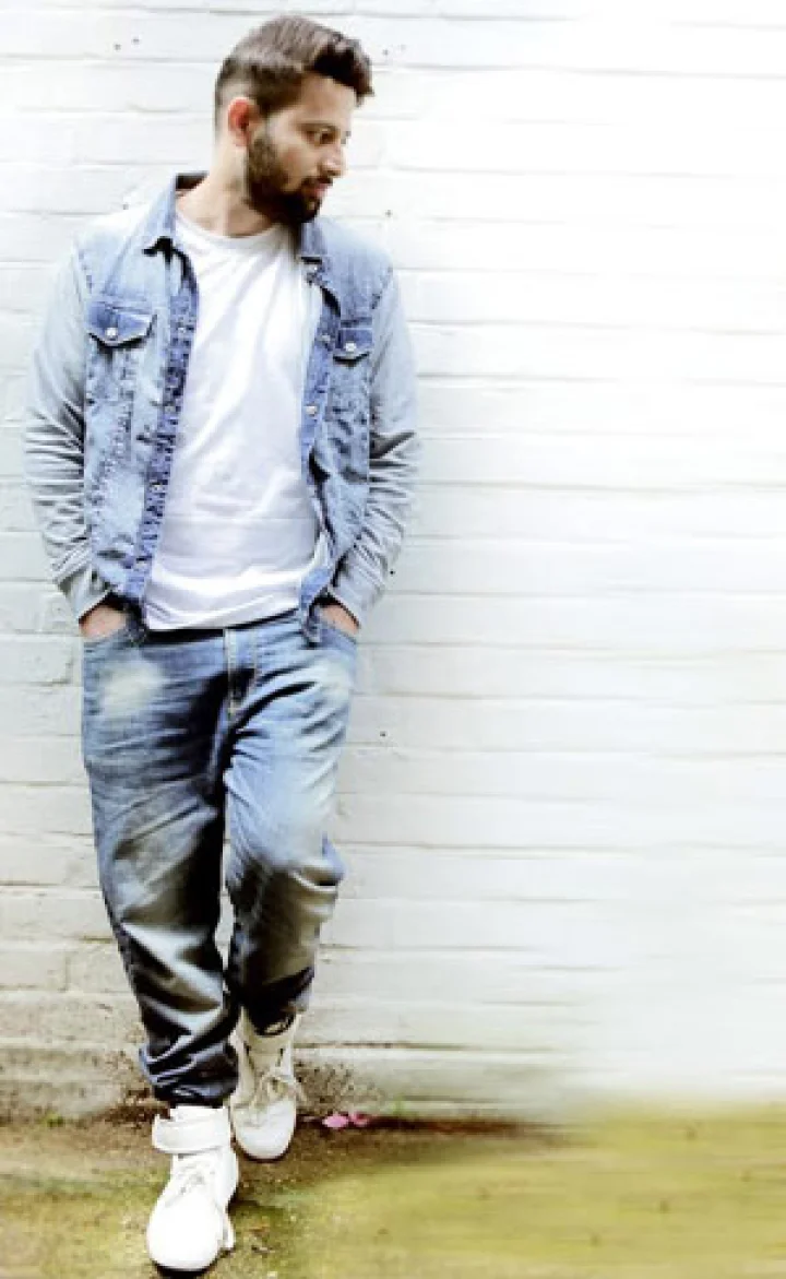 marathi singer nikhil ranade