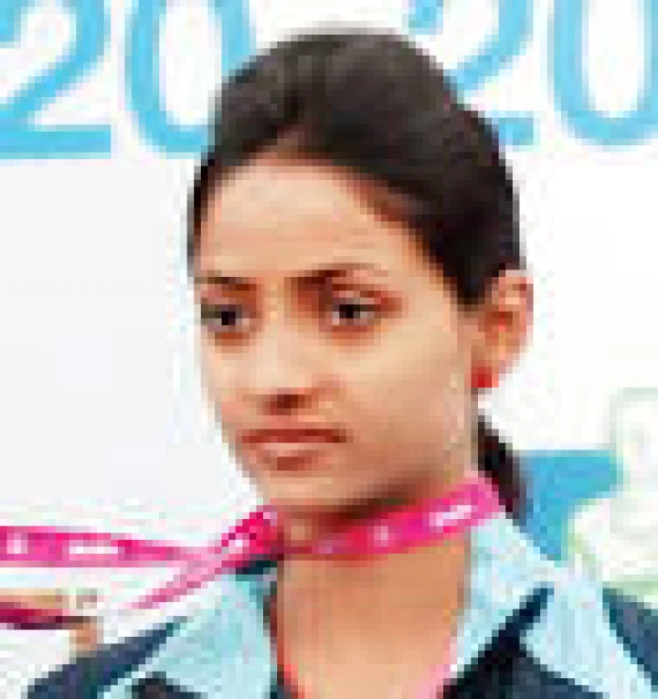 धैर्य जागतिक स्पर्धेचे: मोनिका आथरे